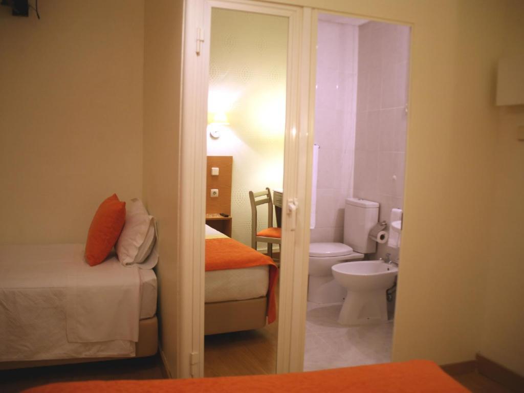 Estrela Dos Anjos Guesthouse Lisboa Værelse billede